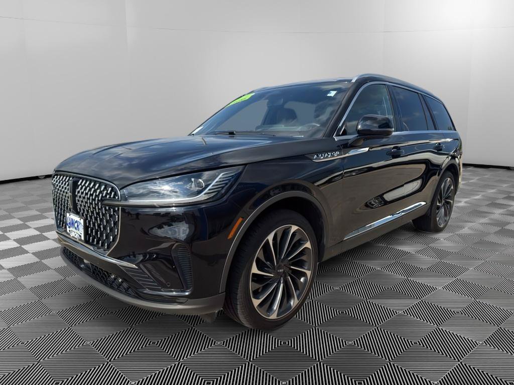 Used 2026 Lincoln Aviator Reserve w/ Equipment Group 201A AWD/4WD image 1