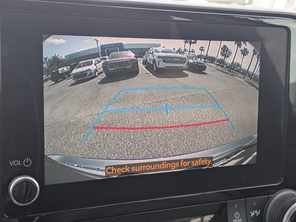 Used 2023 Toyota Highlander XLE image 20