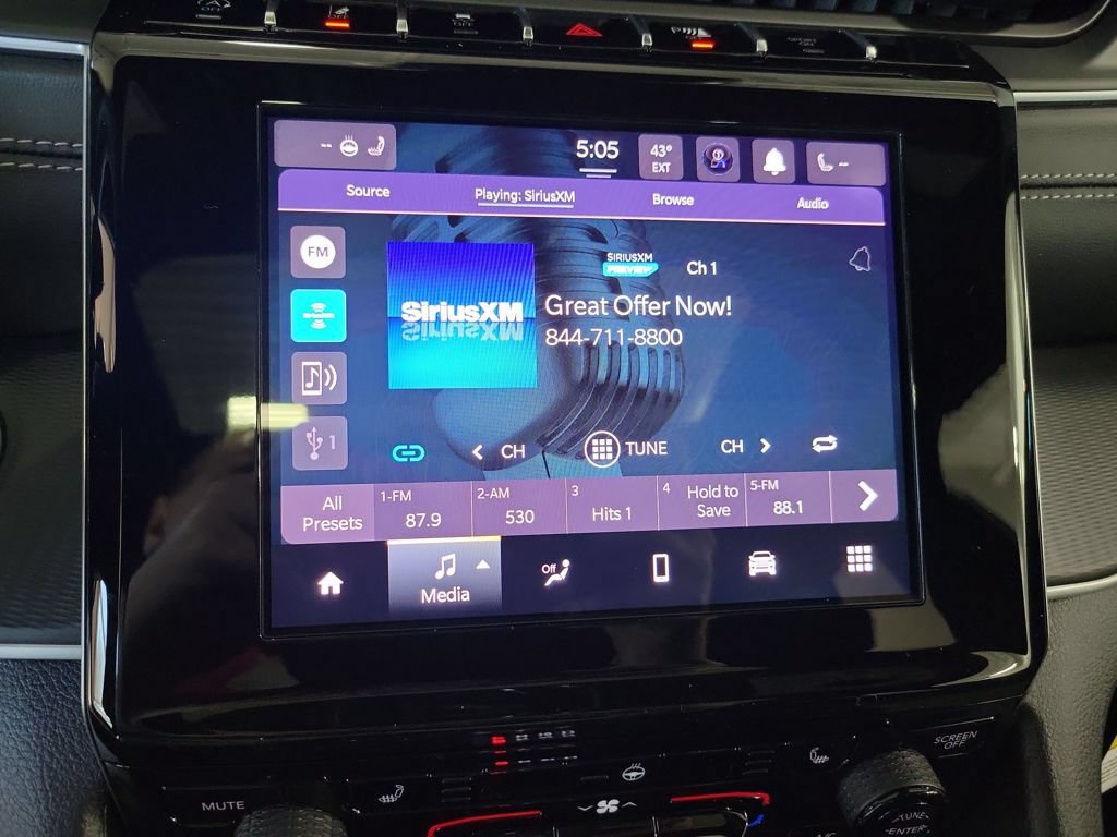 New 2026 Jeep Grand Cherokee Laredo X AWD/4WD image 18