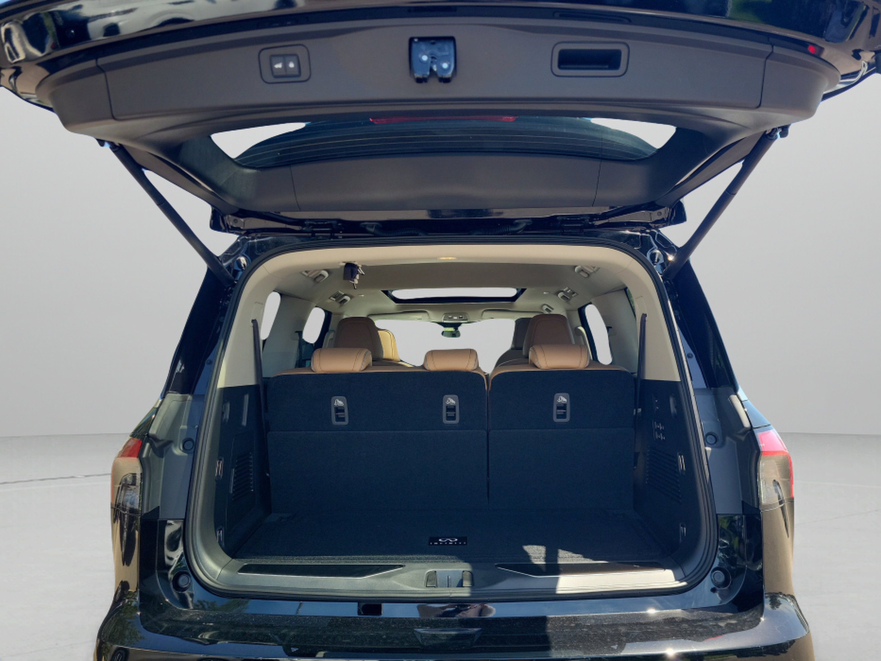 New 2027 INFINITI QX80 Luxe w/ Cargo Package RWD image 26