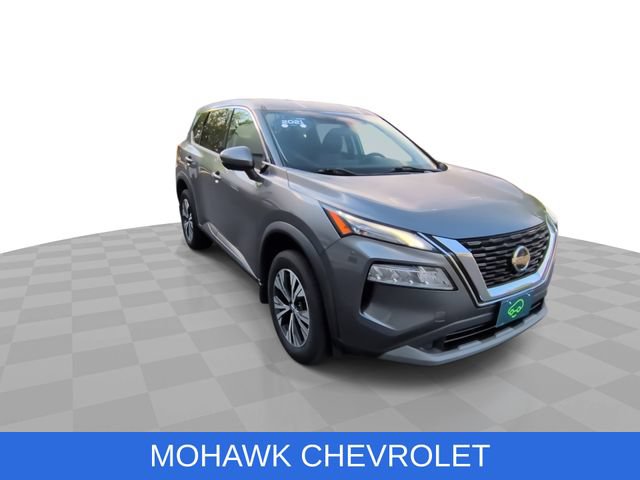 Used 2021 Nissan Rogue SV AWD/4WD image 2