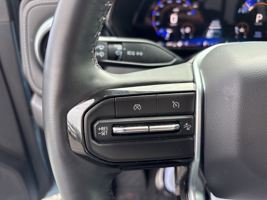 New 2025 Chevrolet Colorado LT w/ LT Convenience Package image 16