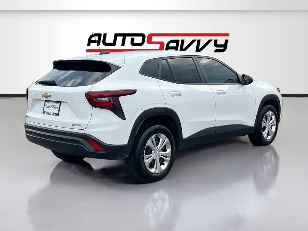 Used 2025 Chevrolet Trax LS w/ Driver Confidence Package FWD image 7