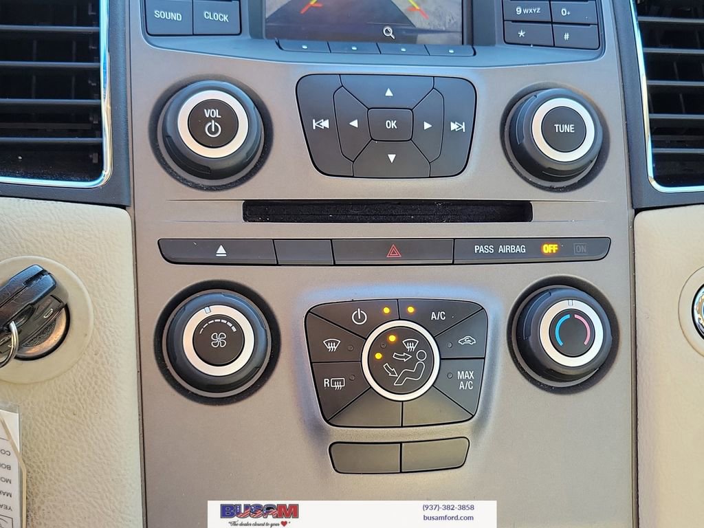 Used 2018 Ford Taurus SE image 25