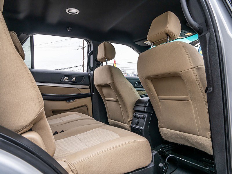 Used 2016 Ford Explorer FWD image 23