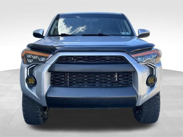 Used 2016 Toyota 4Runner SR5 RWD image 8