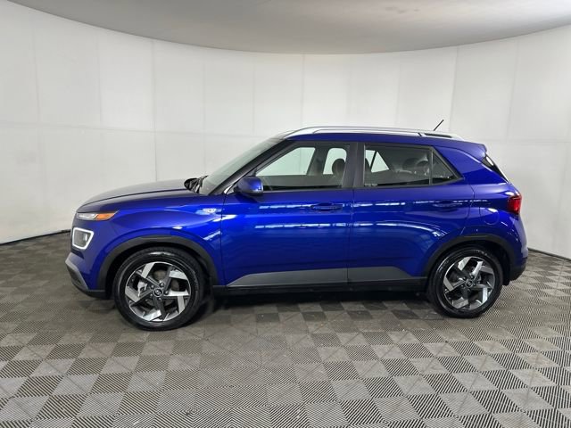 Certified 2023 Hyundai Venue Limited image 6
