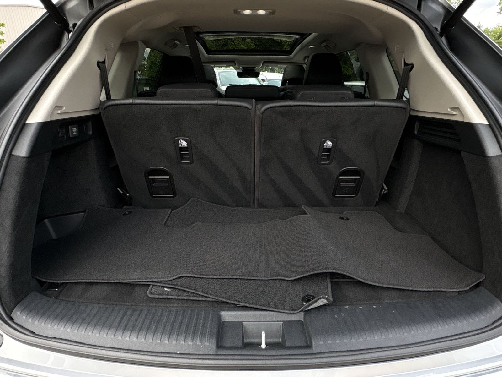 Used 2024 Acura MDX SH-AWD image 33