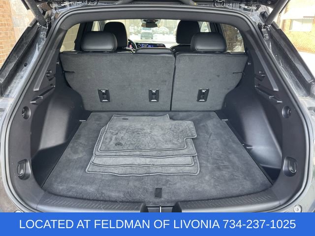 Certified 2025 Chevrolet Equinox EV LT image 24