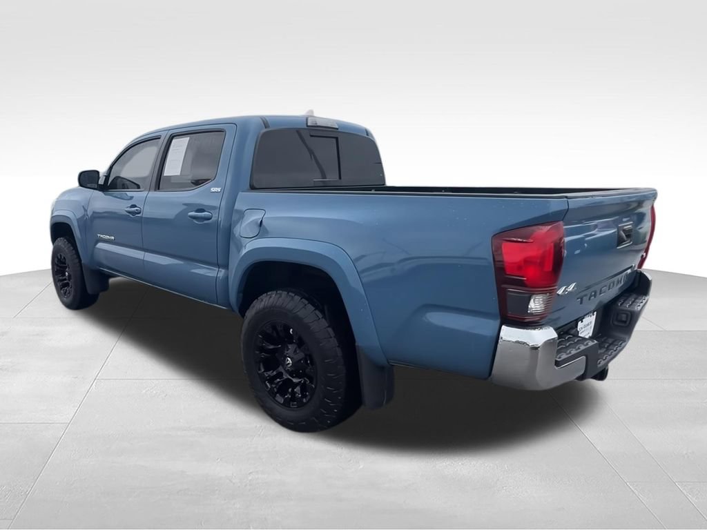 Used 2019 Toyota Tacoma SR5 AWD/4WD image 6