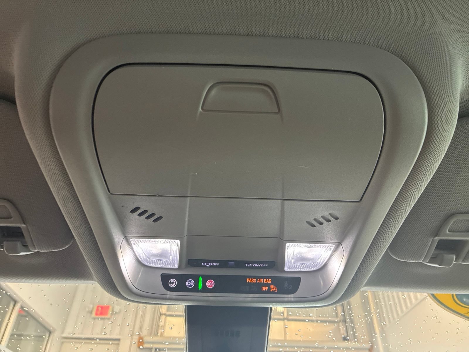Used 2023 Chevrolet Equinox LT w/ Driver Convenience Package AWD/4WD image 29