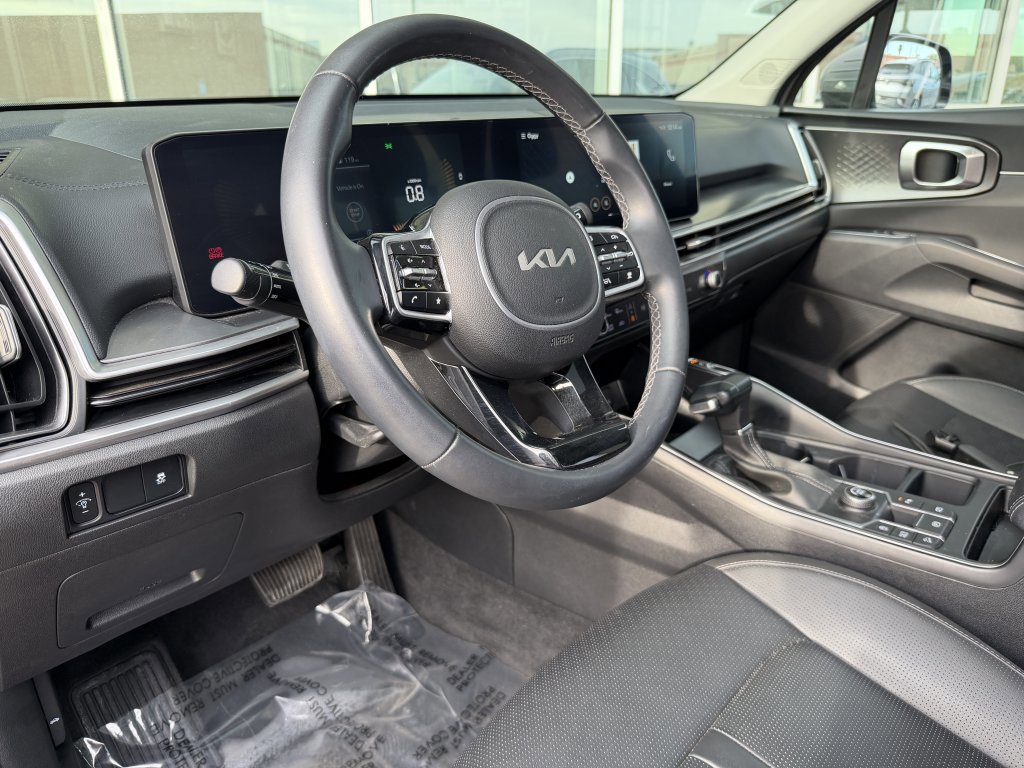 Used 2024 Kia Sorento S w/ Panoramic Sunroof Package image 33