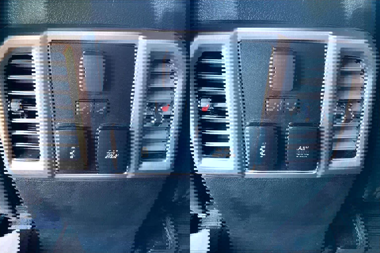 Used 2020 Ford F350 Platinum image 29