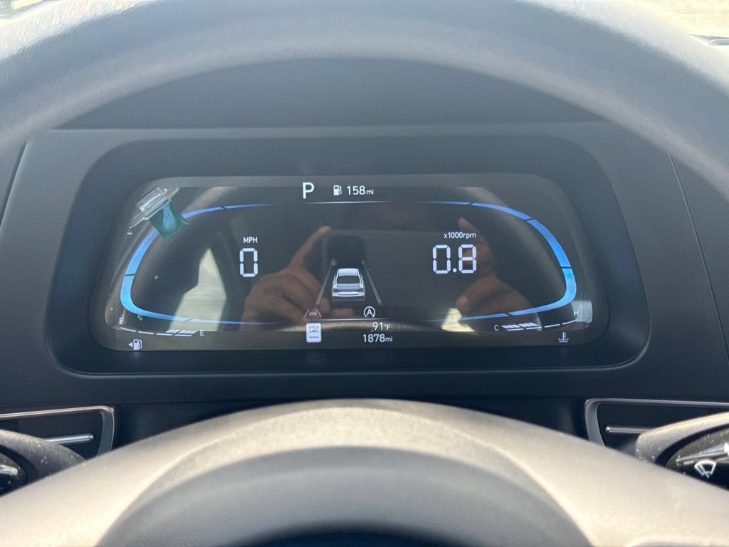 Used 2026 Hyundai Elantra SE FWD image 12