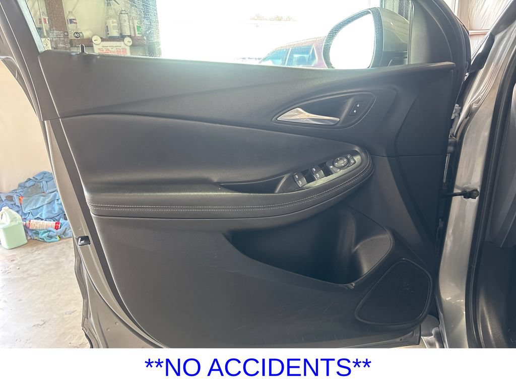 Used 2025 Buick Encore GX Preferred FWD image 23