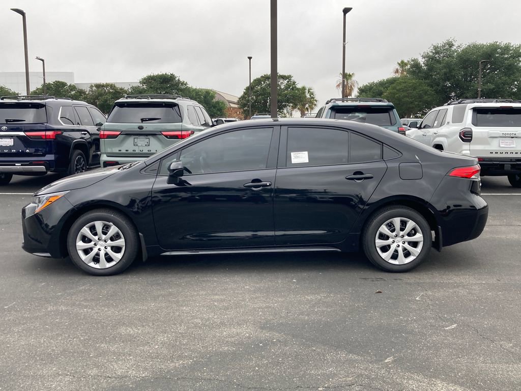 New 2026 Toyota Corolla LE FWD image 7