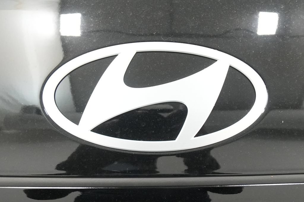 New 2026 Hyundai Santa Fe SEL AWD/4WD image 13