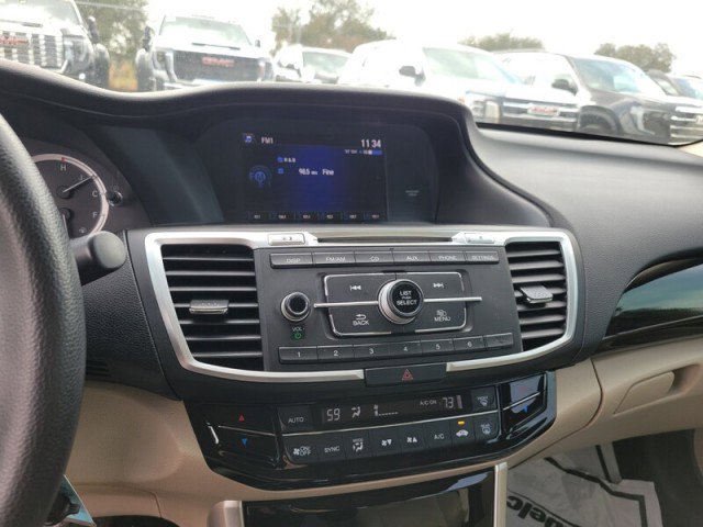 Used 2016 Honda Accord LX image 17