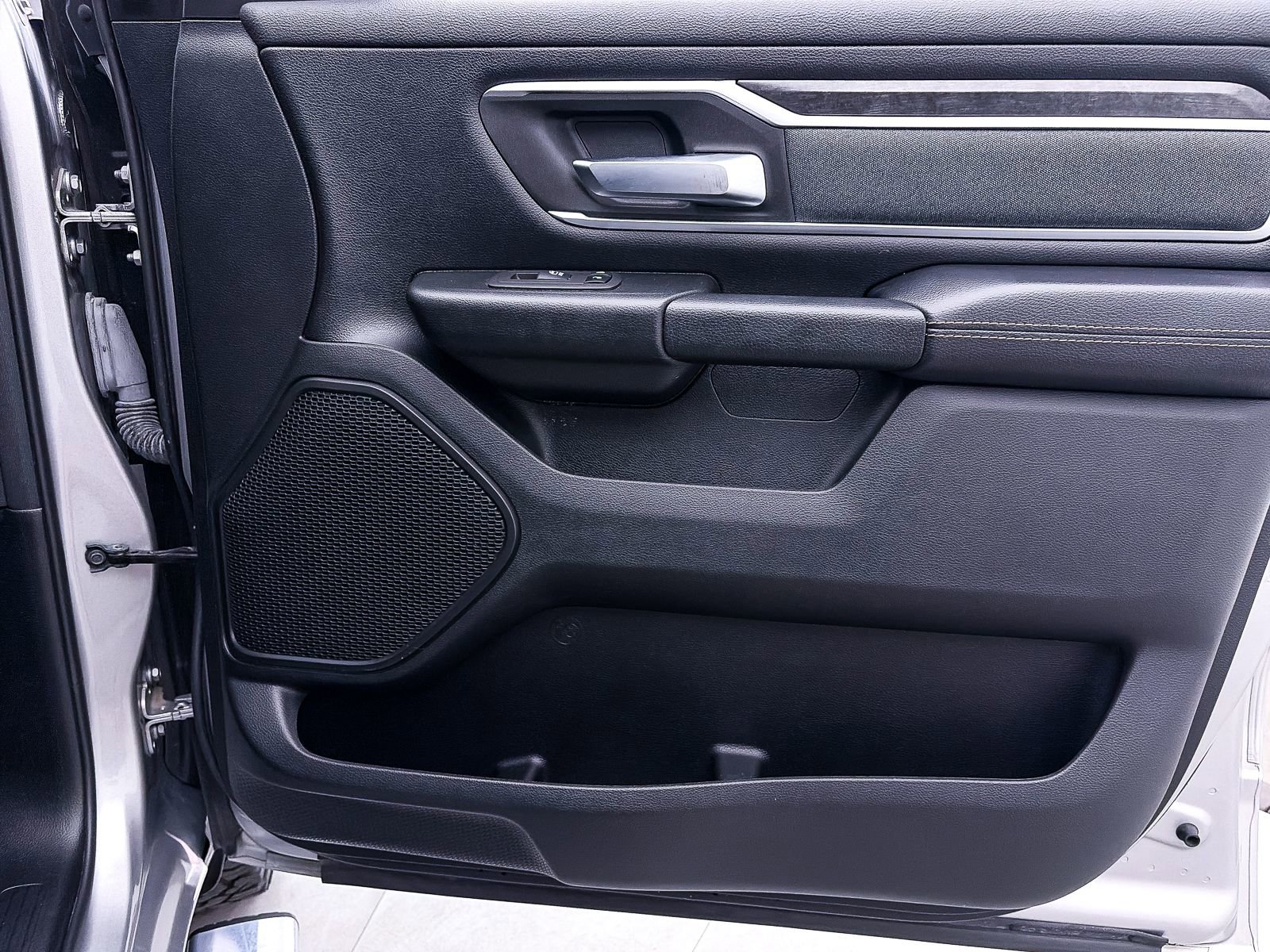 Used 2021 RAM 1500 Big Horn AWD/4WD image 33