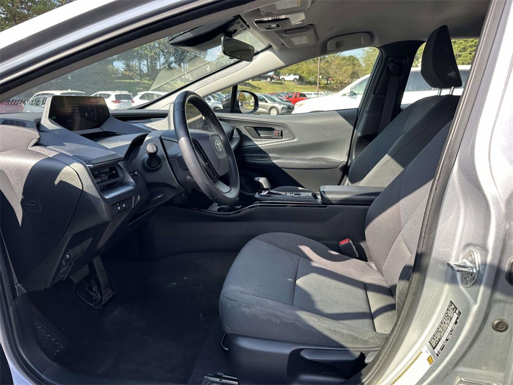 Used 2024 Toyota Prius LE image 16