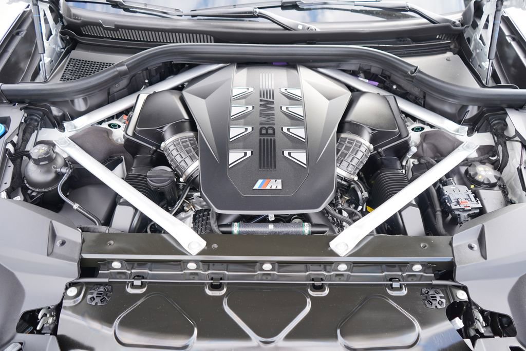 New 2026 BMW X7 M60i image 22