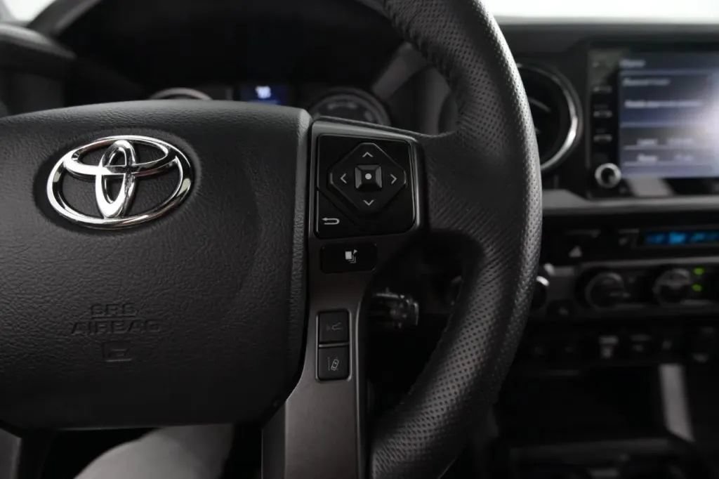 Used 2023 Toyota Tacoma TRD Sport w/ TRD Premium Sport Package AWD/4WD image 27