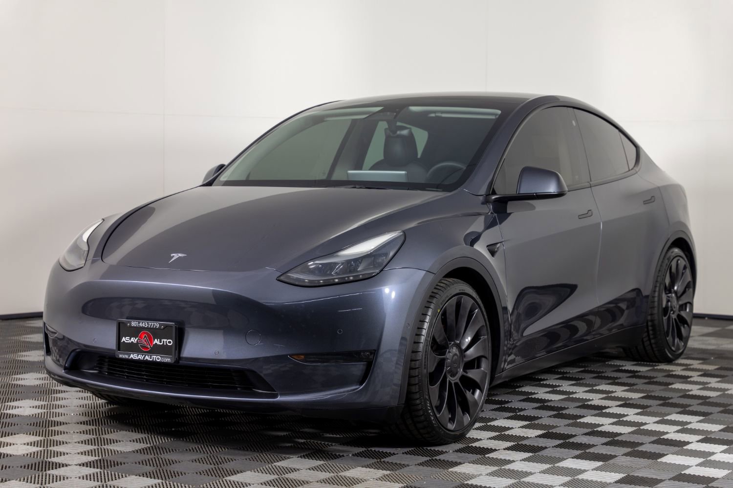 Used 2022 Tesla Model Y Performance AWD/4WD image 2