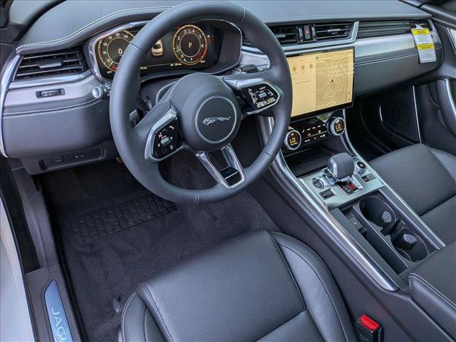 New 2024 Jaguar XF R-Dynamic SE image 3