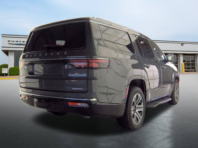 Used 2023 Jeep Wagoneer Series II AWD/4WD image 6