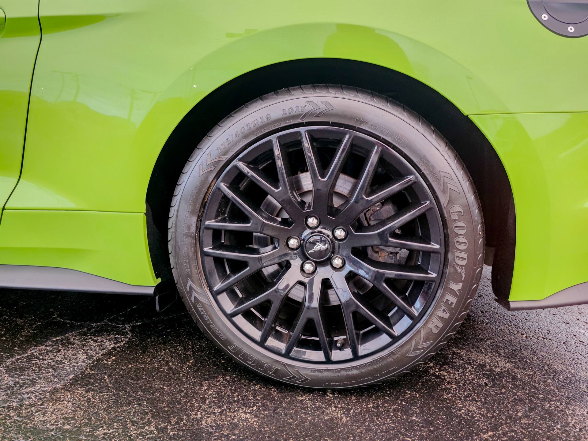 Used 2020 Ford Mustang GT Premium w/ GT Performance Package image 17