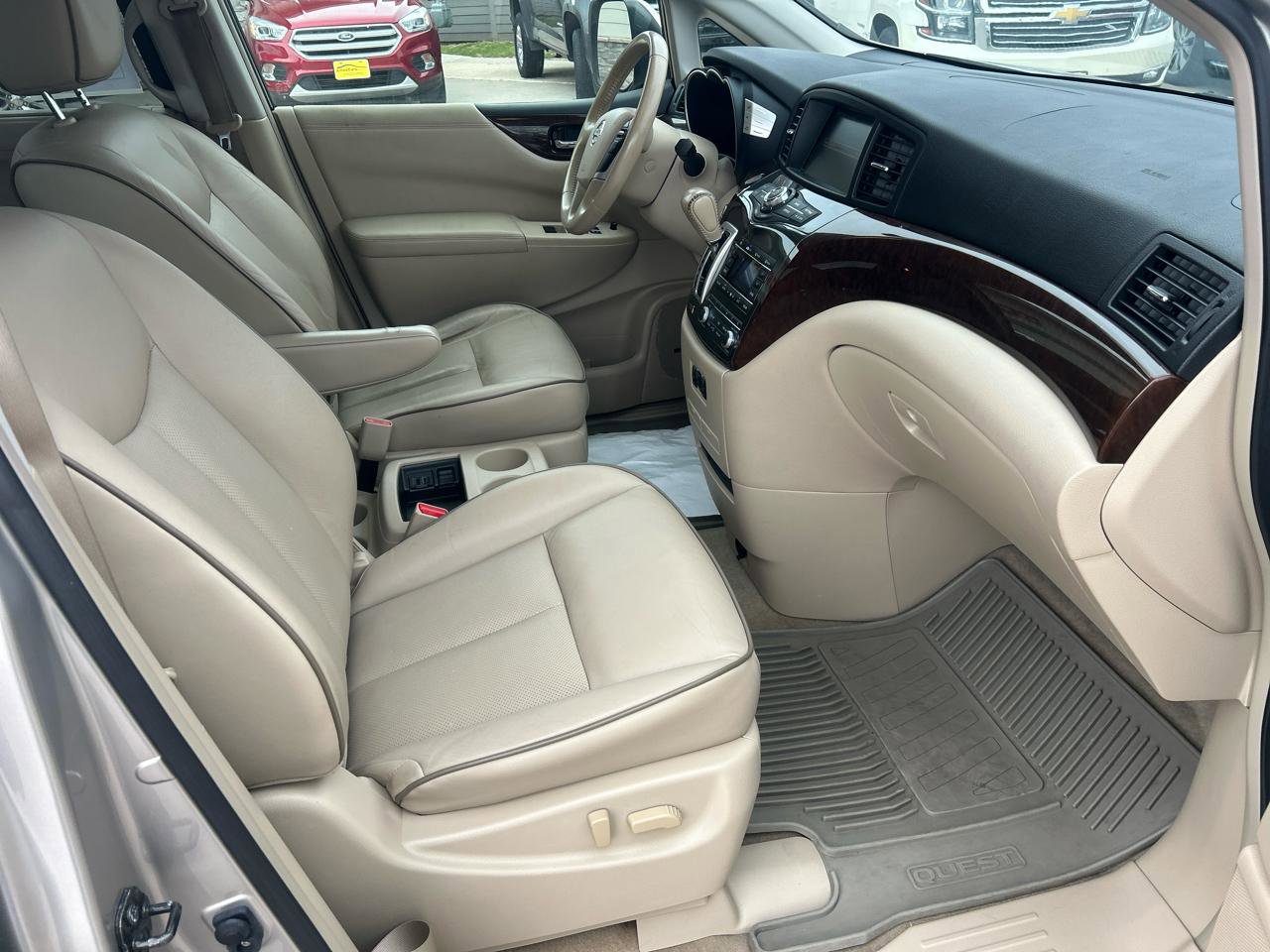 Used 2012 Nissan Quest LE image 18