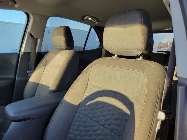 Used 2020 Chevrolet Equinox LT w/ Driver Convenience Package FWD image 17