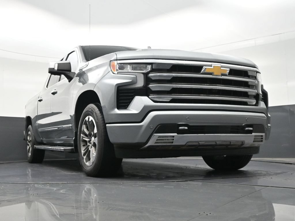 Used 2023 Chevrolet Silverado 1500 High Country RWD image 29