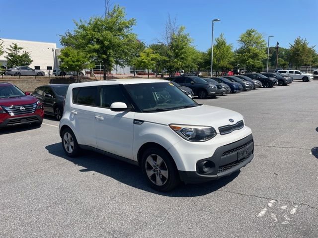 Used 2018 Kia Soul FWD image 1