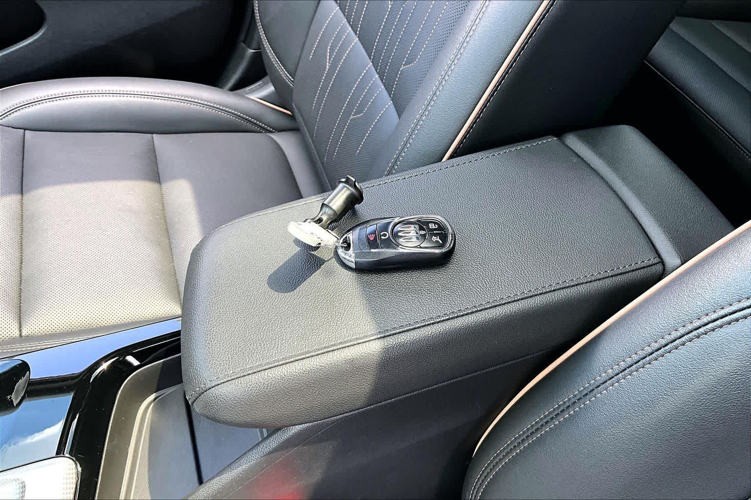Used 2025 Buick Envista Avenir FWD image 14