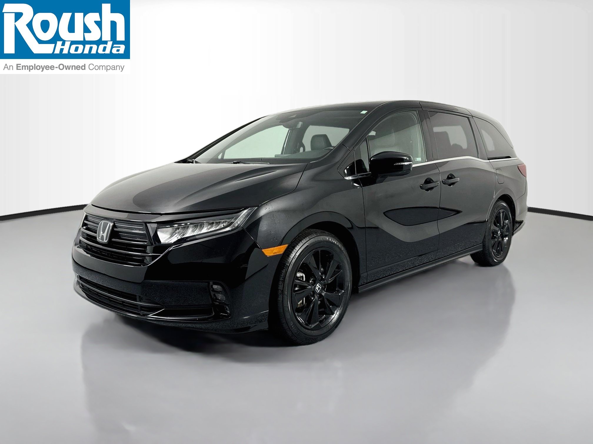 Certified 2023 Honda Odyssey Sport image 1