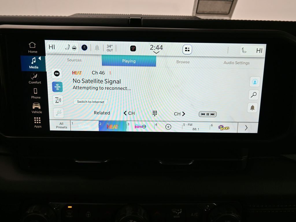 New 2026 Jeep Gladiator Sport image 24