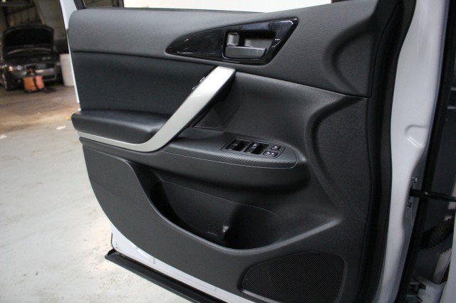 Used 2024 Mitsubishi Eclipse Cross ES image 18