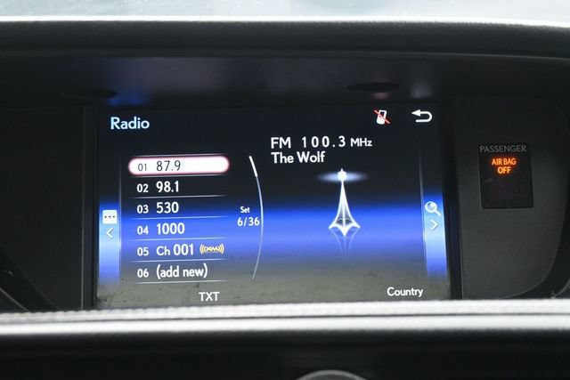 Used 2016 Lexus ES 350 w/ Premium Package w/Wood Trim FWD image 30