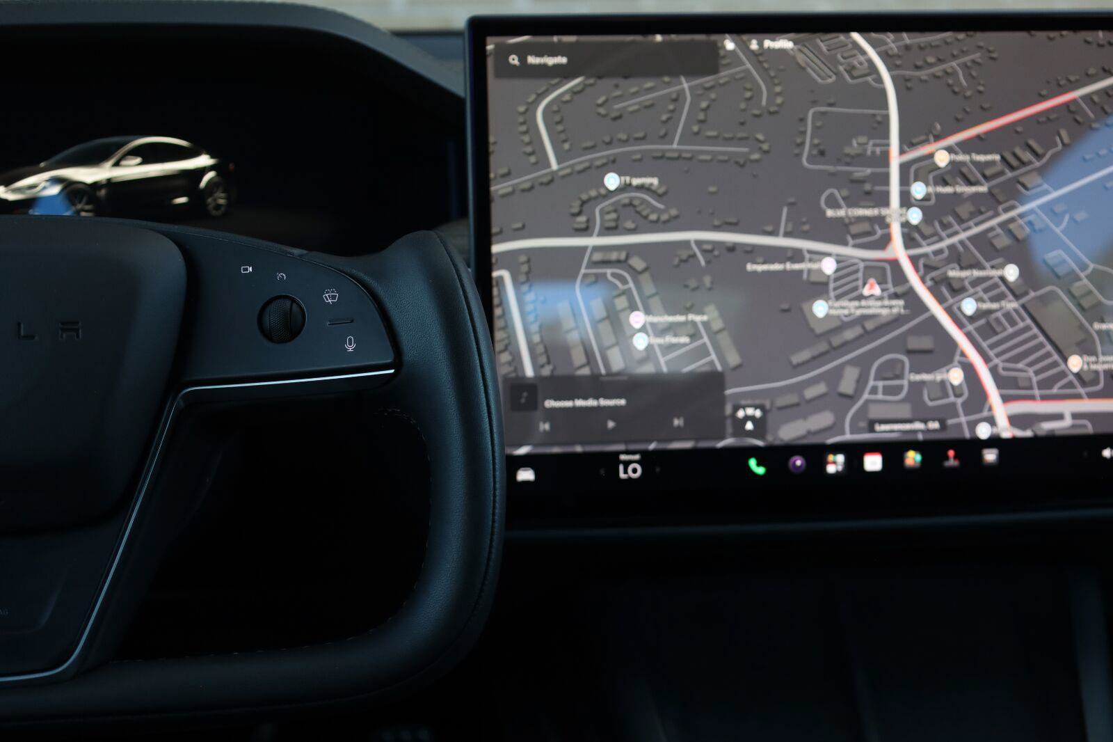 Used 2022 Tesla Model S Standard Range AWD/4WD image 30