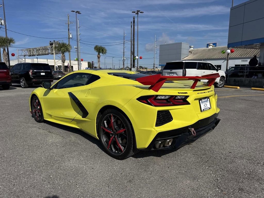 Used 2020 Chevrolet Corvette Stingray Premium Cpe w/ 3LT Preferred Equipment Group image 7