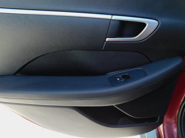 Used 2023 Hyundai Sonata SE image 23