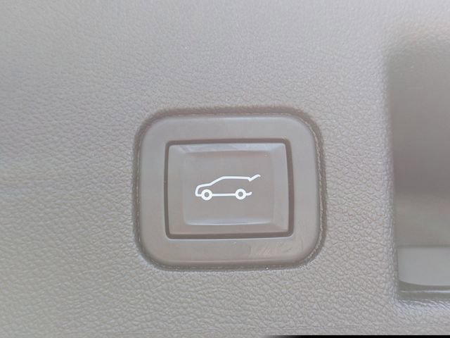 Used 2022 Chevrolet Equinox LT image 13