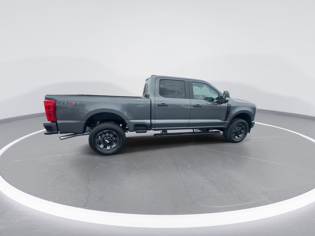 New 2026 Ford F350 XLT AWD/4WD image 9