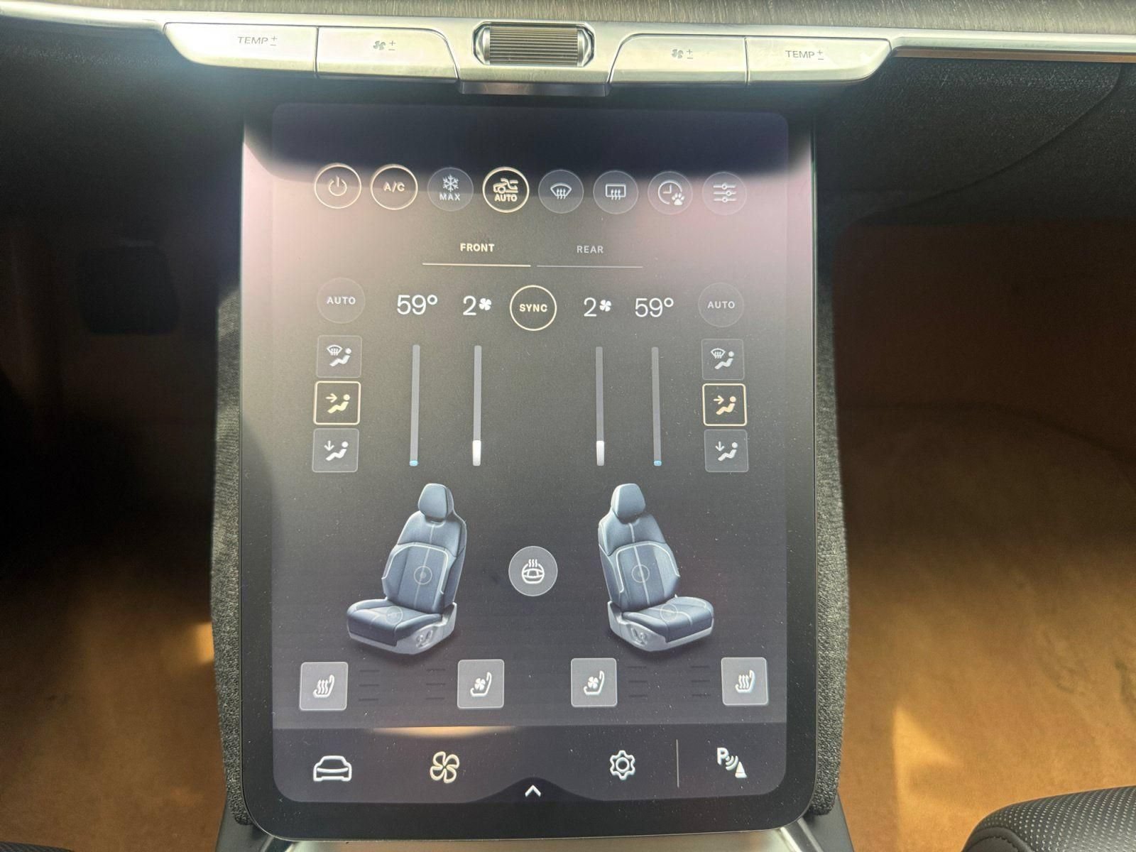 Used 2025 Lucid Air Touring AWD/4WD image 21