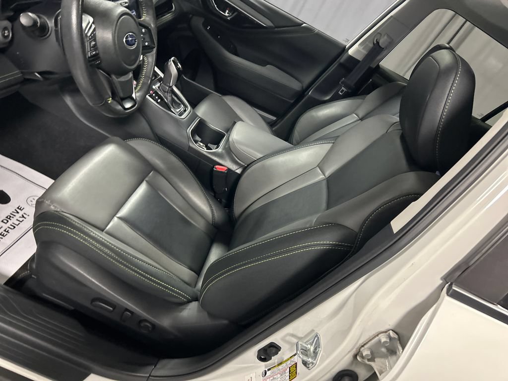 Used 2024 Subaru Outback Onyx Edition AWD/4WD image 10