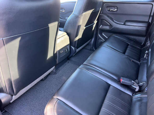 Used 2024 Nissan Frontier SL AWD/4WD image 46