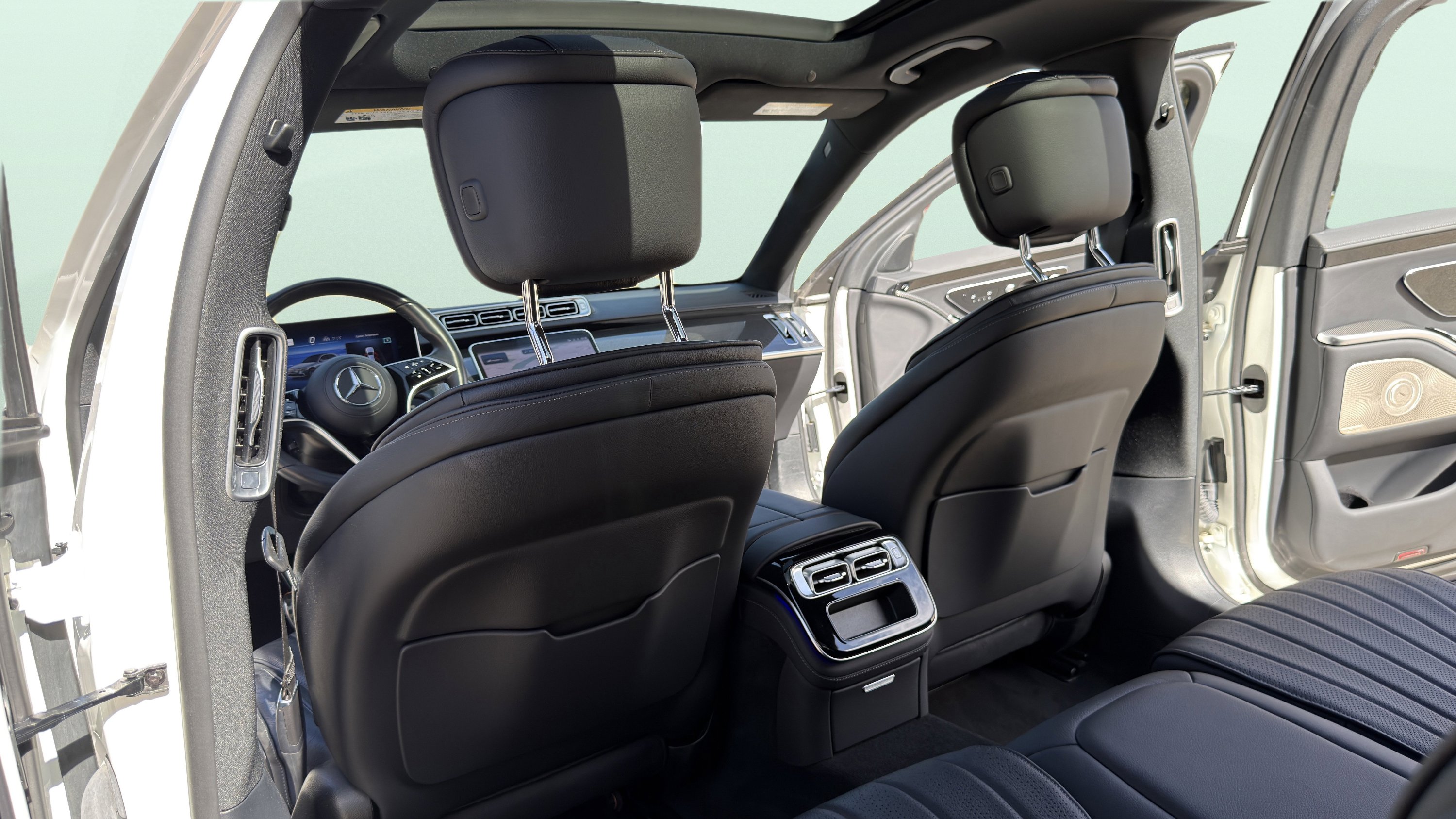 Used 2022 Mercedes-Benz S 500 S 500 w/ AMG Line Package image 22