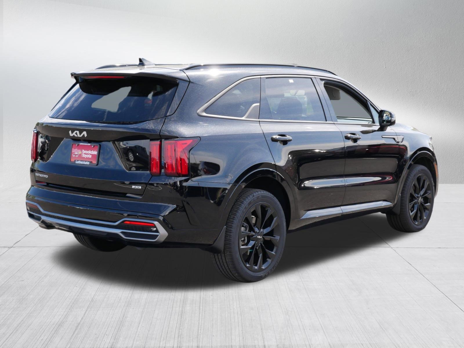 Used 2023 Kia Sorento SX AWD/4WD image 7