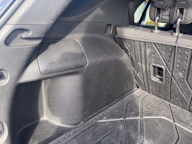 Used 2020 Chevrolet Equinox LT w/ Driver Convenience Package image 21